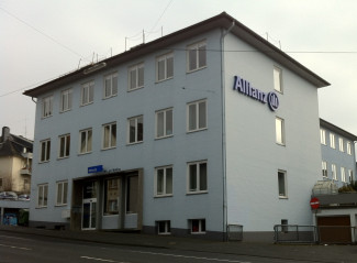 Ehemaliges Klsch-Flzer-Werke Gebude nun Allianz-Versicherung